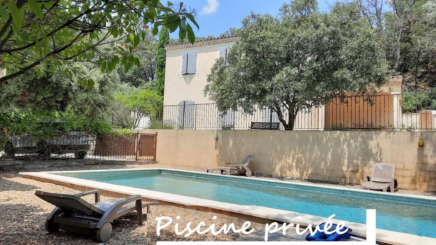 Maison De Vacances Avec Piscine Privative, Oustau Des Oliviers Vue Dominante Colorado Provencal Rustrel